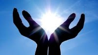 hands-and-sun